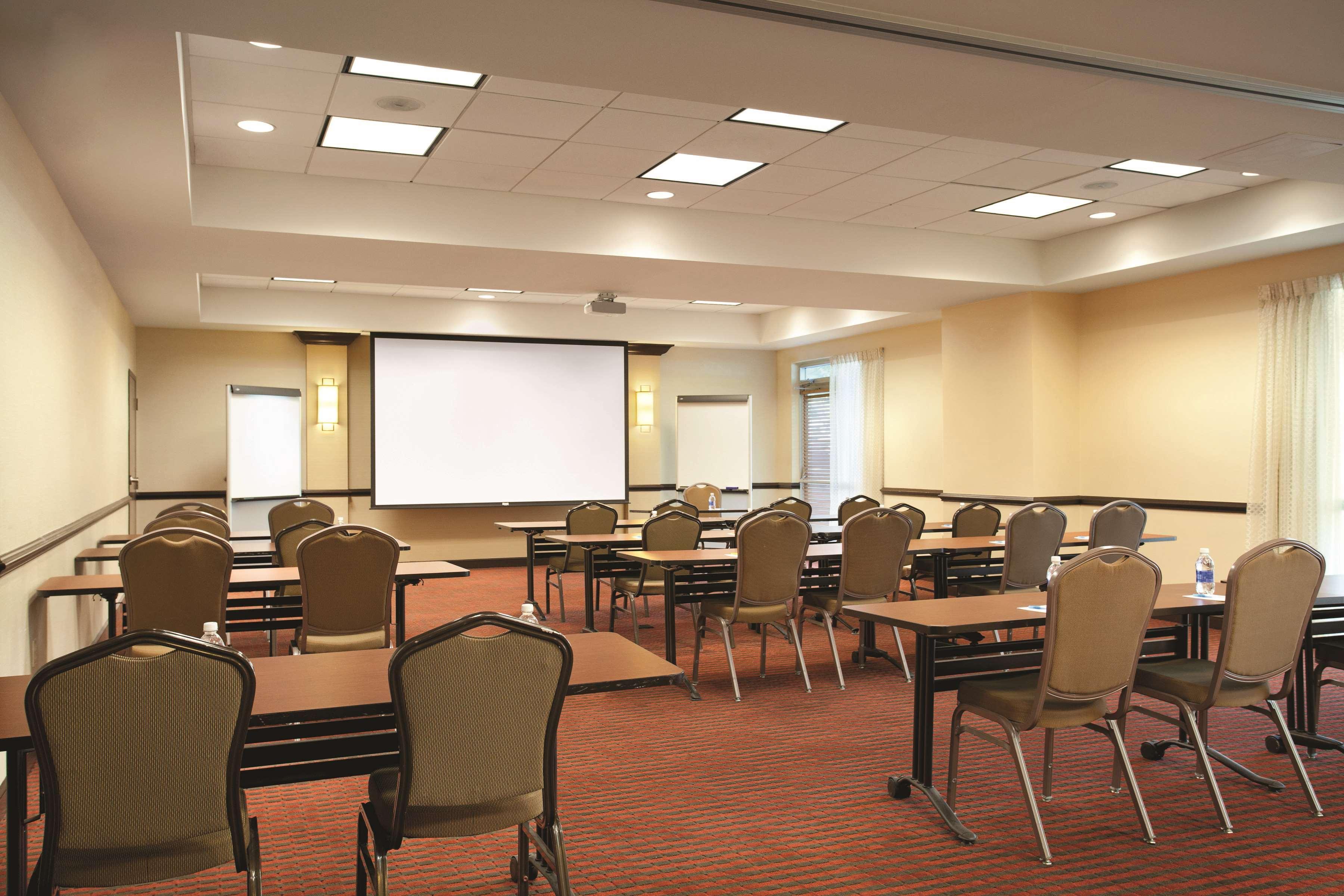 Hyatt Place Milwaukee Airport Ngoại thất bức ảnh