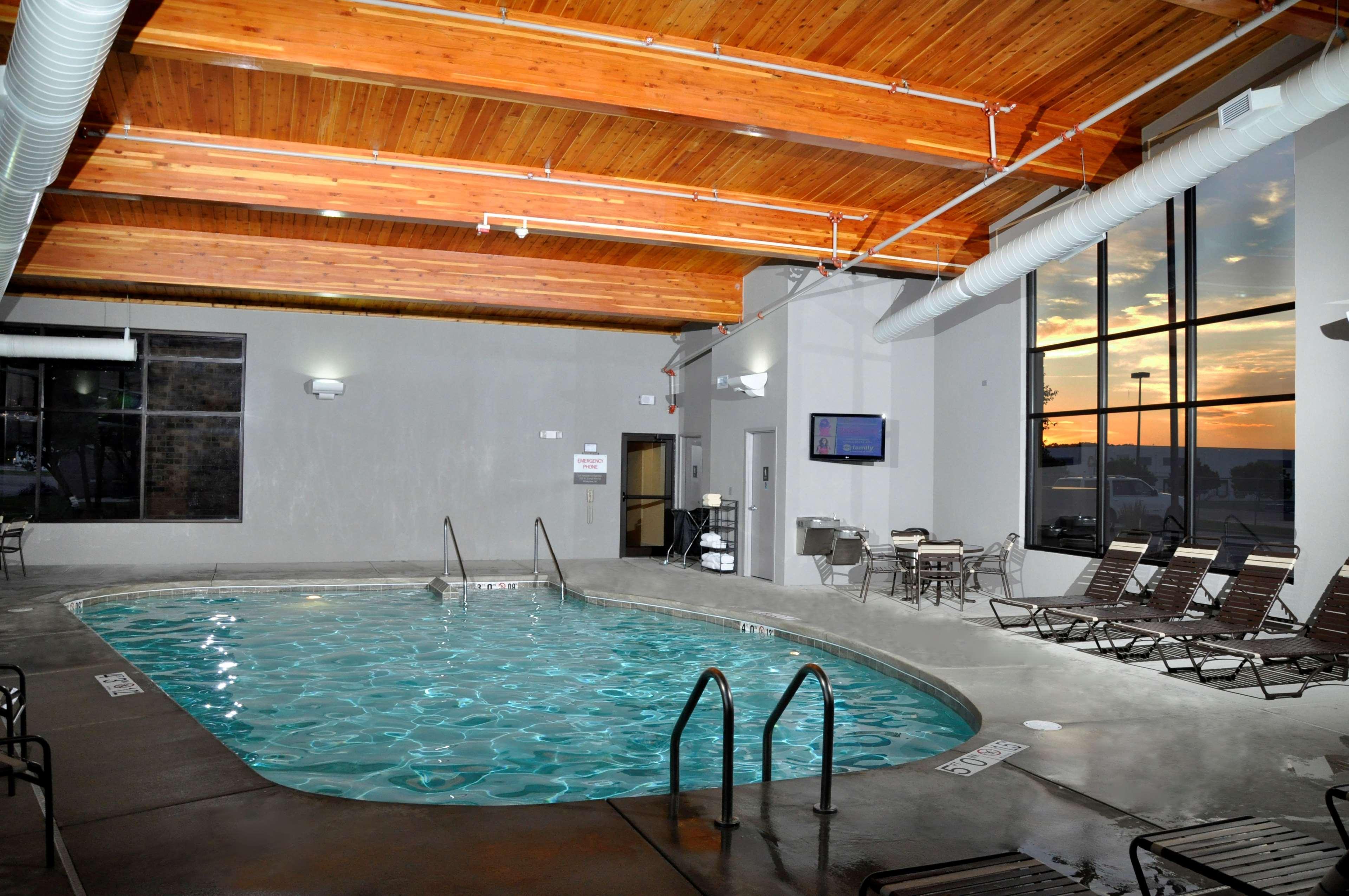 Hyatt Place Milwaukee Airport Ngoại thất bức ảnh